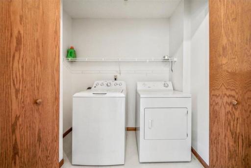 Washer & Dryer.jpg