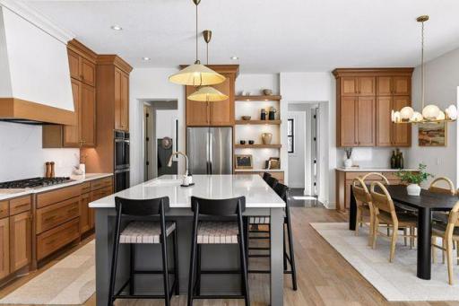 9591 Eagle Ridge Road, Chanhassen, MN 55317