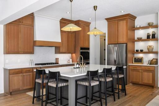 9591 Eagle Ridge Road, Chanhassen, MN 55317