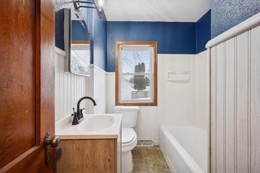 1723 2nd Street N, Saint Cloud, MN 56303