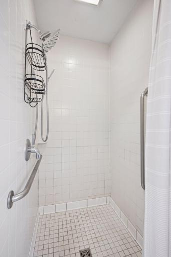 1723 2nd Street N, Saint Cloud, MN 56303