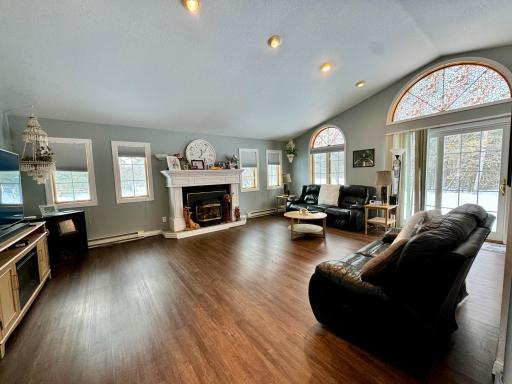 45633 300th Street, Roseau, MN 56751