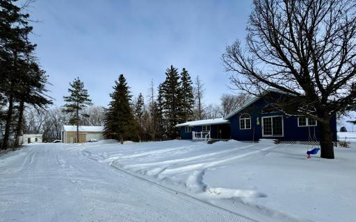 45633 300th Street, Roseau, MN 56751