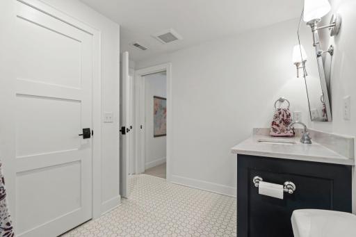 4308 Morningside Road, Edina, MN 55416