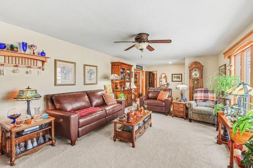 417 S Fairview Drive, Luverne, MN 56156