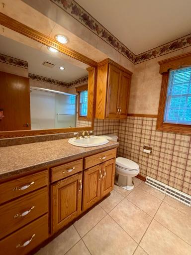 417 S Fairview Drive, Luverne, MN 56156