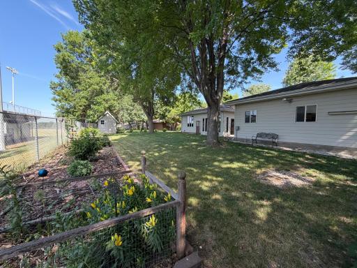 417 S Fairview Drive, Luverne, MN 56156