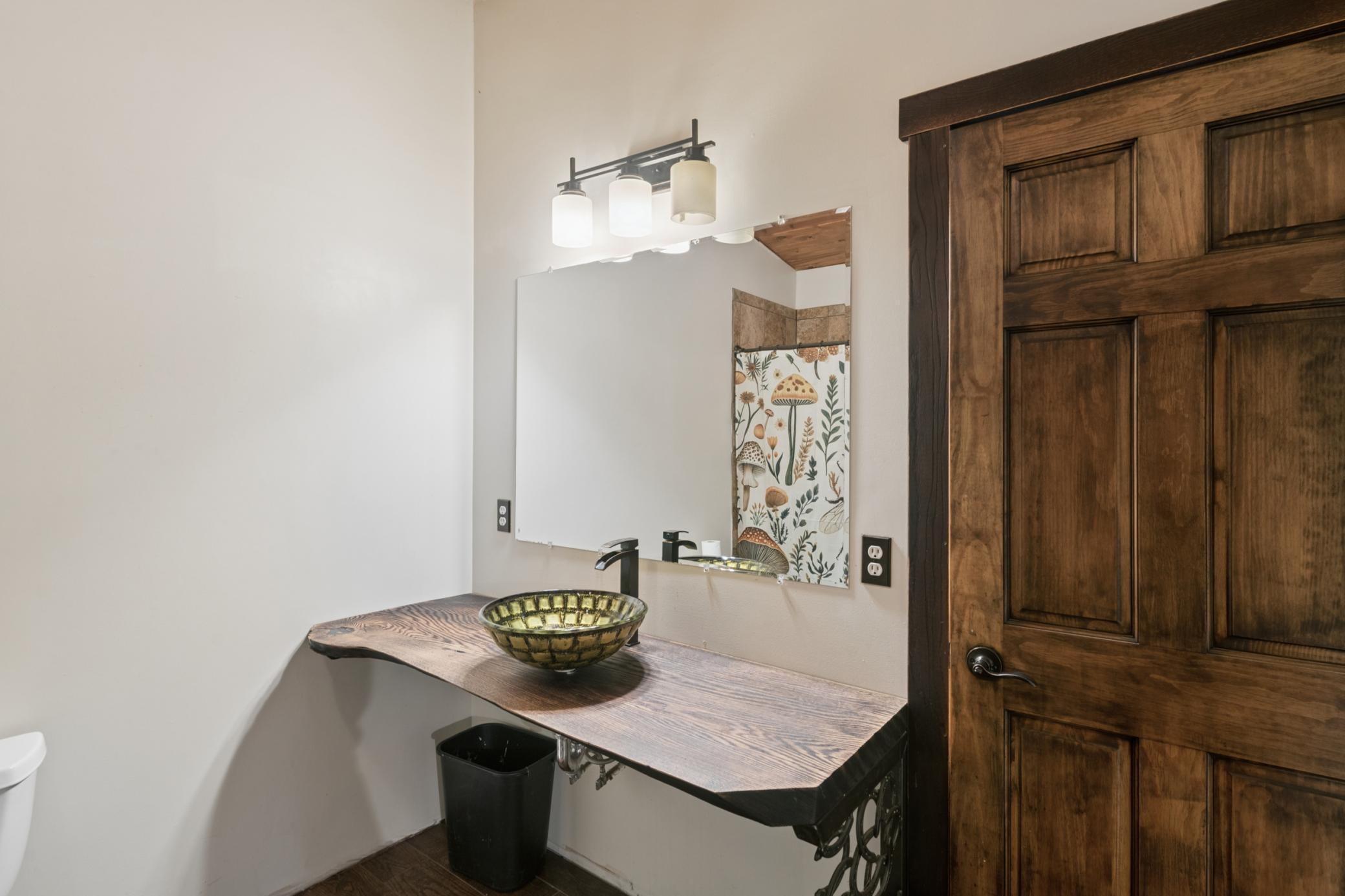 Upper-level shared bath.