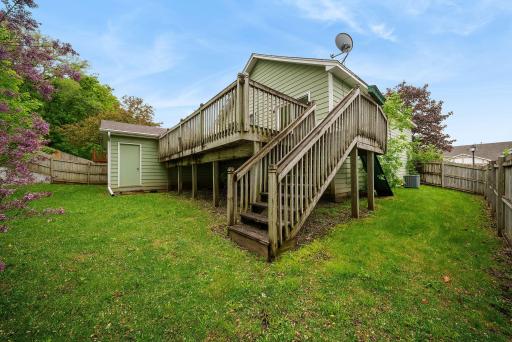 12967 Eagle Bluff Drive, Burnsville, MN 55337