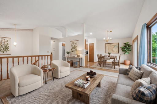 12967 Eagle Bluff Drive, Burnsville, MN 55337