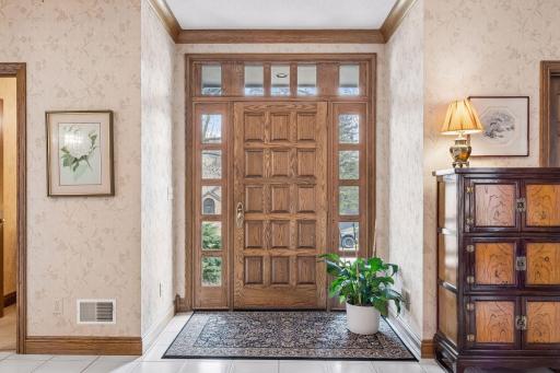 1337 Woodland Drive SW, Rochester, MN 55902