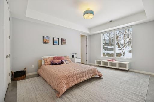 17950 Fairhomes Lane, Wayzata, MN 55391