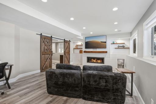 18870 Kanabec Trail, Lakeville, MN 55044
