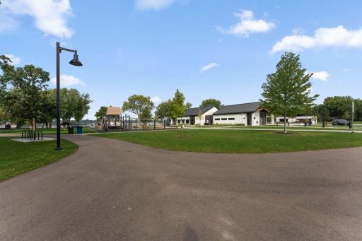 18870 Kanabec Trail, Lakeville, MN 55044