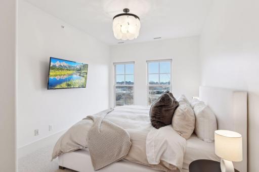 Upper Guest Bed 1 w/ private ensuite