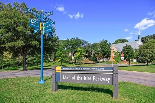 Walking distance to Lake of the Isles