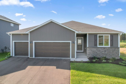 1125 Legacy Parkway, New Richmond, WI 54017