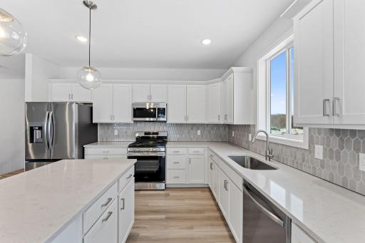 1125 Legacy Parkway, New Richmond, WI 54017