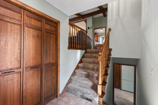 4149 Strawberry Lane, Saint Paul, MN 55123