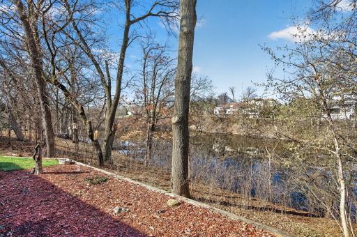 4149 Strawberry Lane, Saint Paul, MN 55123