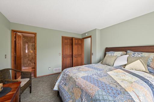 4149 Strawberry Lane, Saint Paul, MN 55123