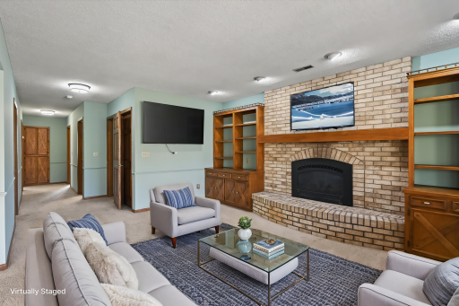 4149 Strawberry Lane, Saint Paul, MN 55123