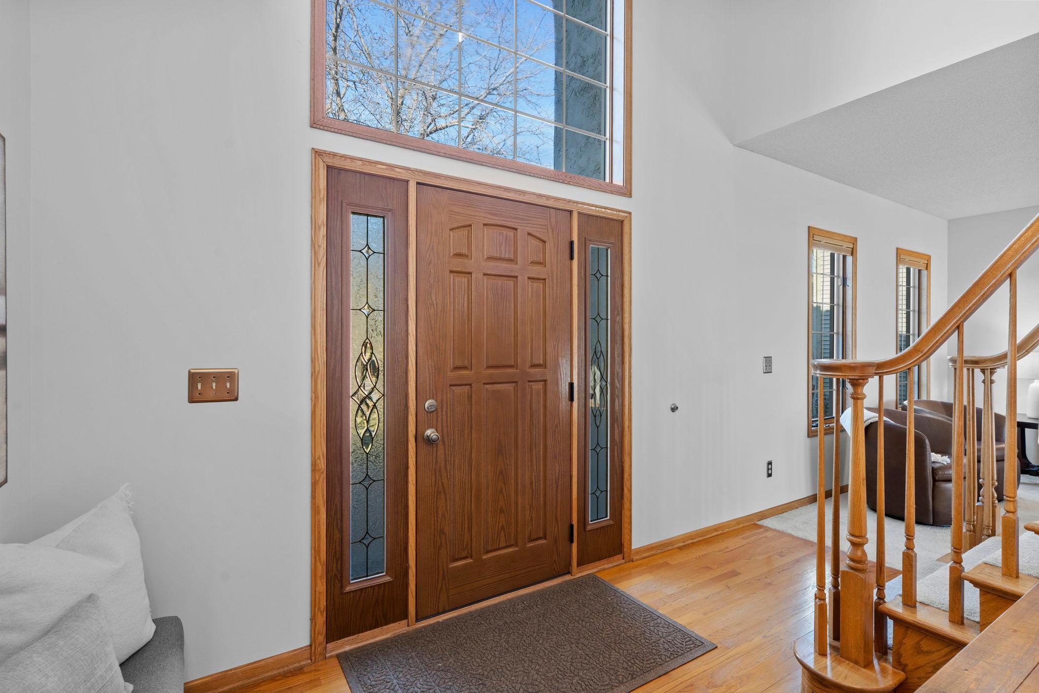 Two-story entryway