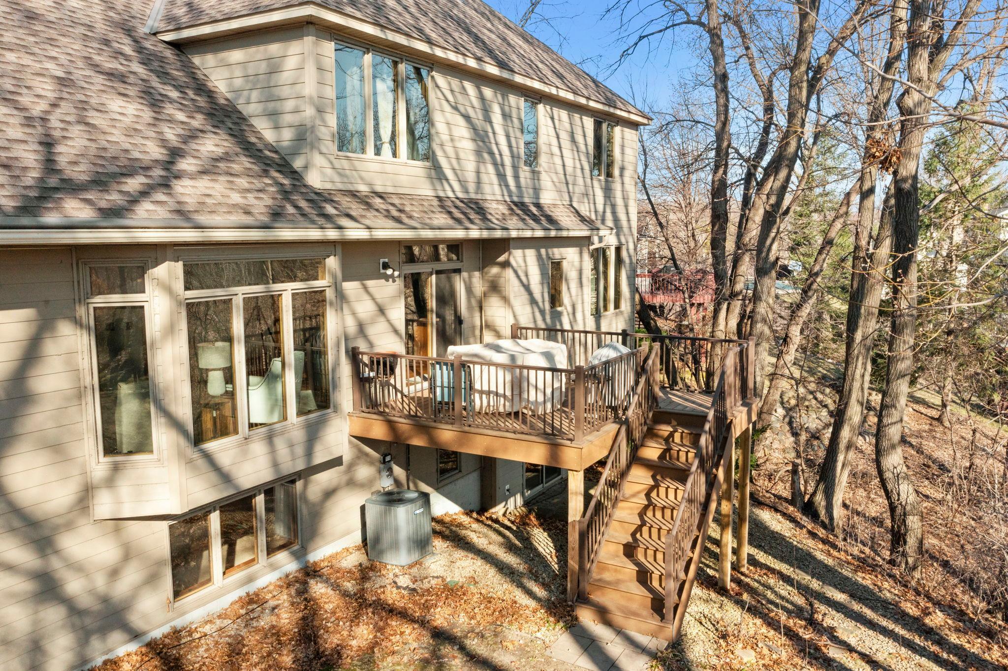 Newer deck, siding, roof