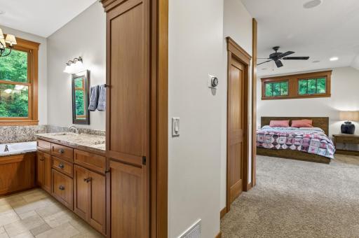 1360 Birch Park Circle, Houlton, WI 54082
