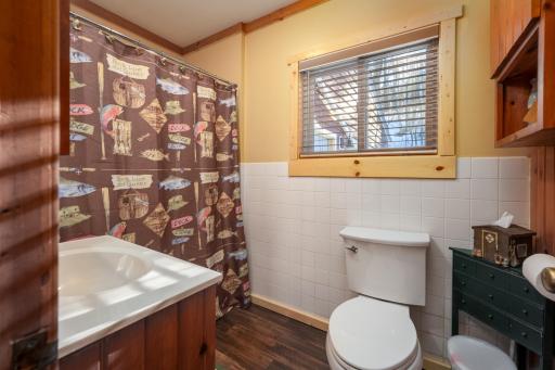 11512 Stillson Road, Luck, WI 54853