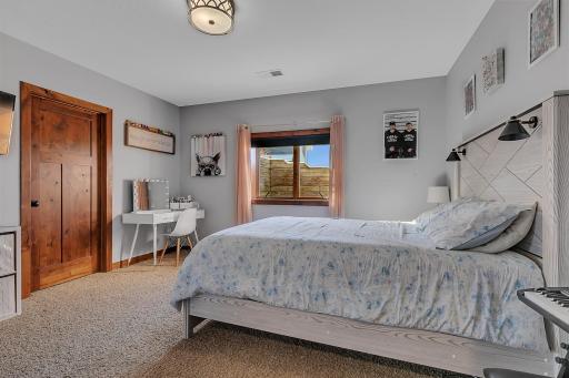 225 Alaina Place NE, Sauk Rapids, MN 56379