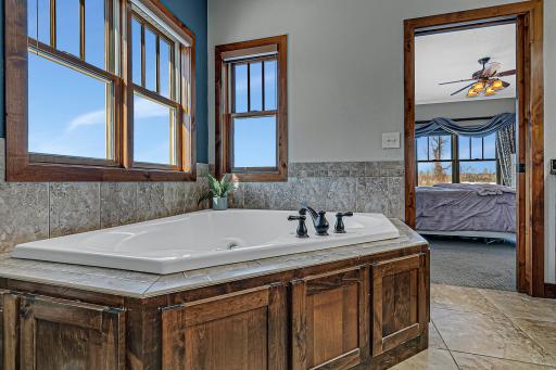 225 Alaina Place NE, Sauk Rapids, MN 56379