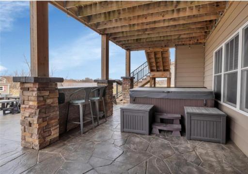 outdoor entertainment area/picture from previous listing