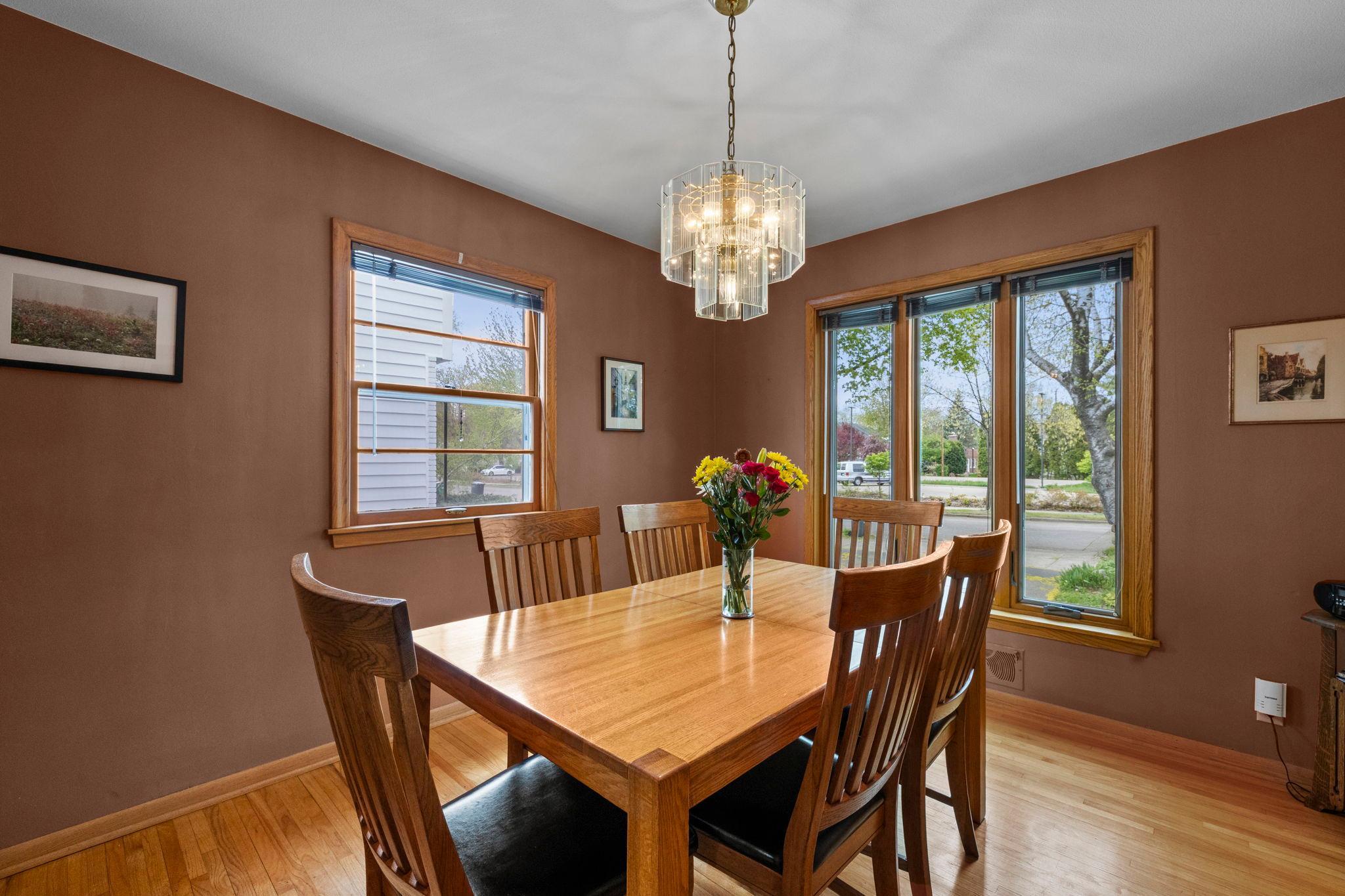 Formal dining room