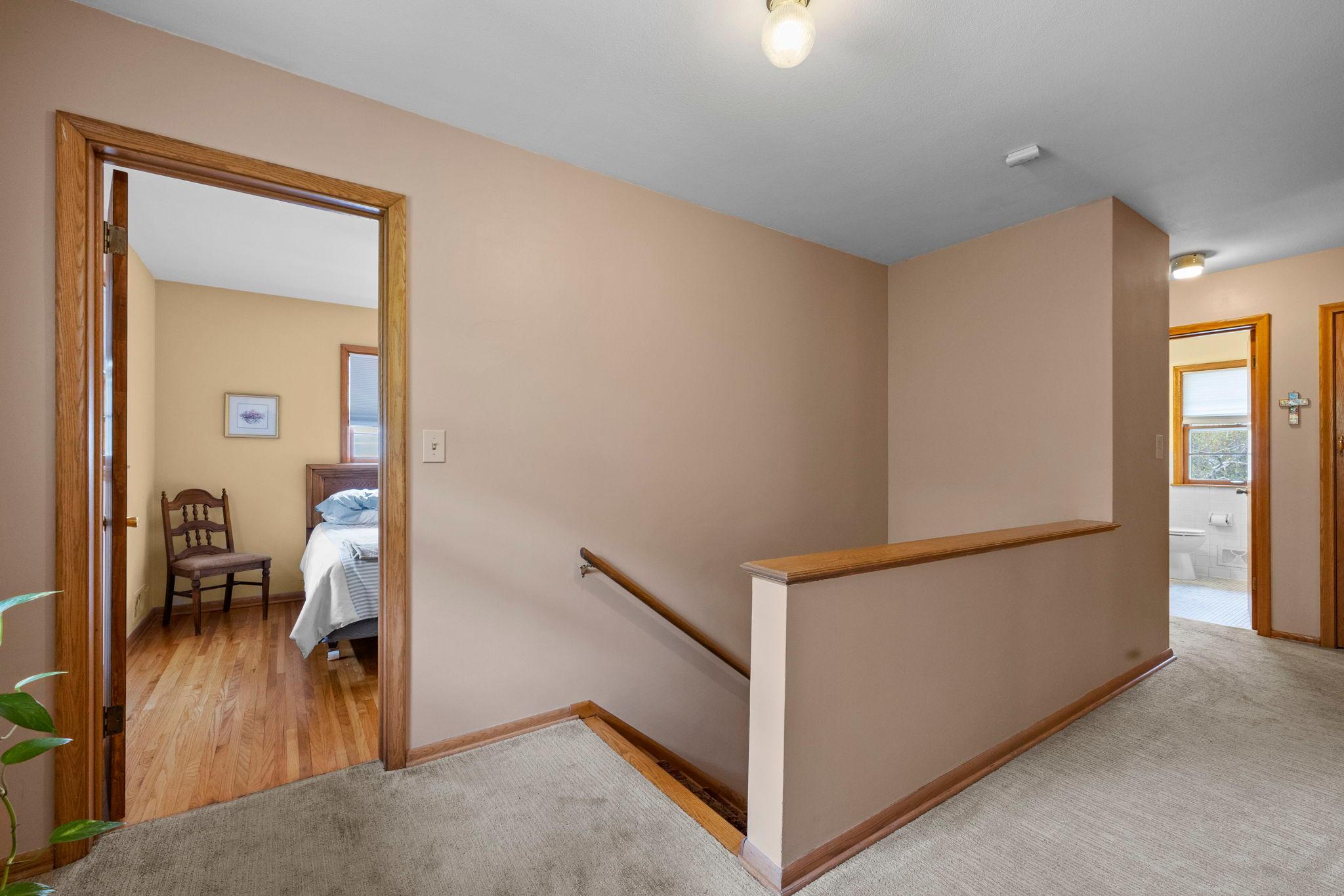 Upstairs to 4 bedrooms