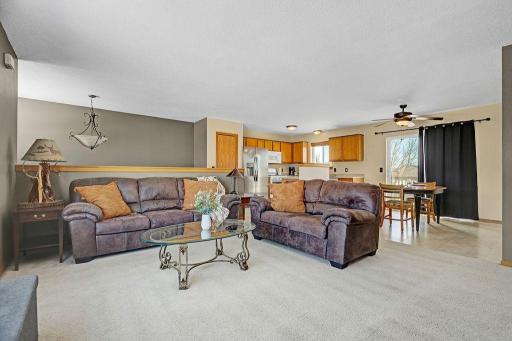 37728 Hawthorne Avenue, North Branch, MN 55056