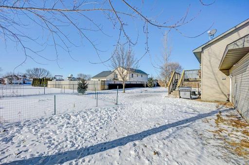 37728 Hawthorne Avenue, North Branch, MN 55056