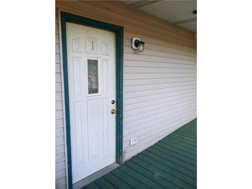 905 E 5th Street, Blue Earth, MN 56013