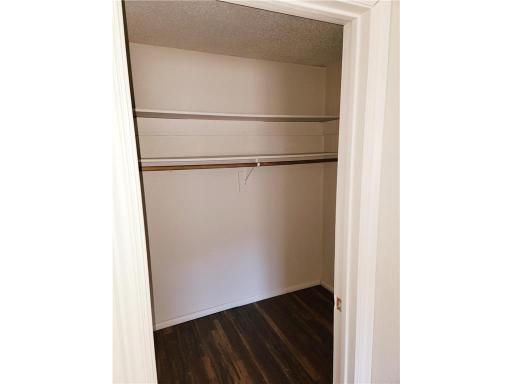 905 E 5th Street, Blue Earth, MN 56013
