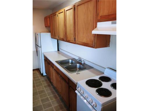 905 E 5th Street, Blue Earth, MN 56013