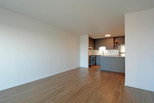 66 9th Street E, 2512, Saint Paul, MN 55101