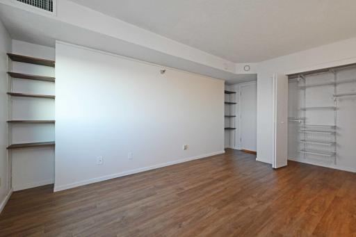 66 9th Street E, 2512, Saint Paul, MN 55101