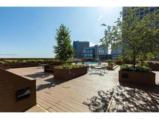 66 9th Street E, 2512, Saint Paul, MN 55101