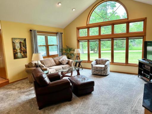 14158 185th Avenue NE, Thief River Falls, MN 56701