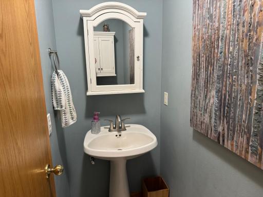 14158 185th Avenue NE, Thief River Falls, MN 56701