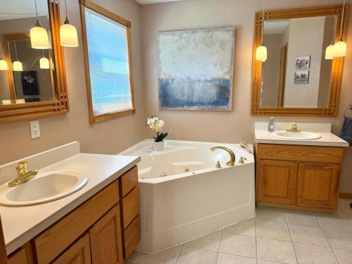 14158 185th Avenue NE, Thief River Falls, MN 56701