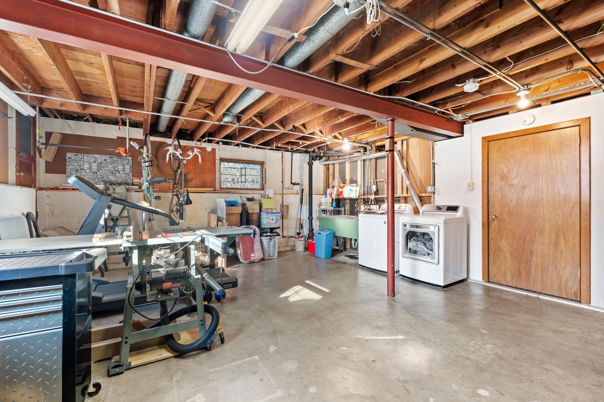 Pottery, woodworking, welding, home gym, or finish into a primary suite!