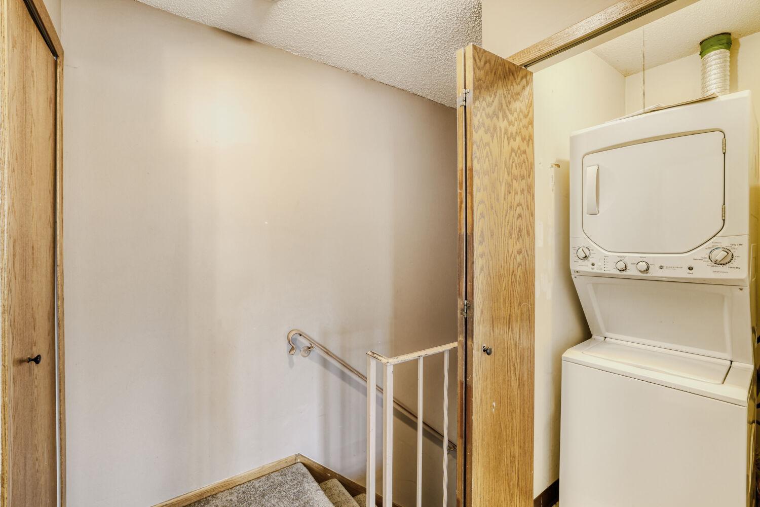 Laundry Is Conveniently Located On Second Level!s