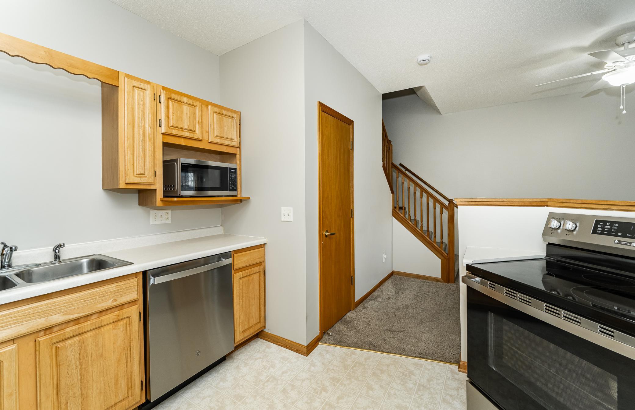 Kitchen/Walk In Pantry