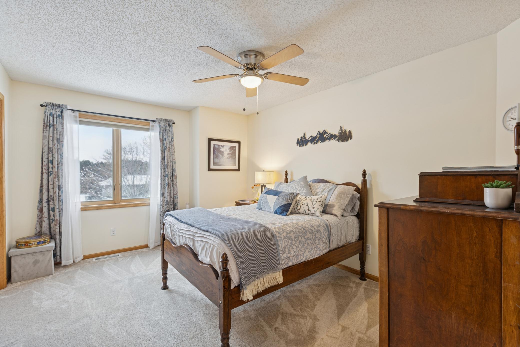 Cozy and well sized bedroom with flexible space for everyday living.